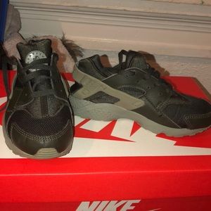 Kids Dark green huaraches